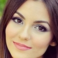 Викториja Вега Голе