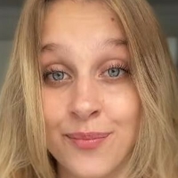 Ко је ово (cheex)? Голе