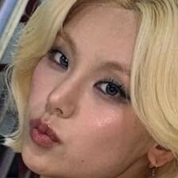 Еџи (Хван Је-џи) Голе