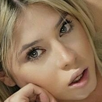 Јесика Дол Голе