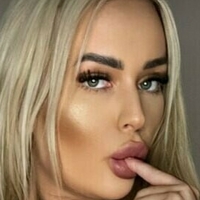 yourgirlauren Голе