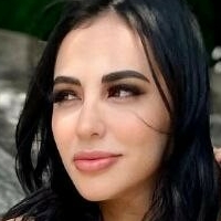 Јули Кастиљо Голе